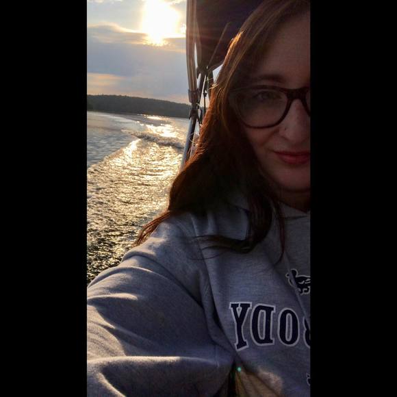 Meet your Posher, Hailey - Picture 1 of 1